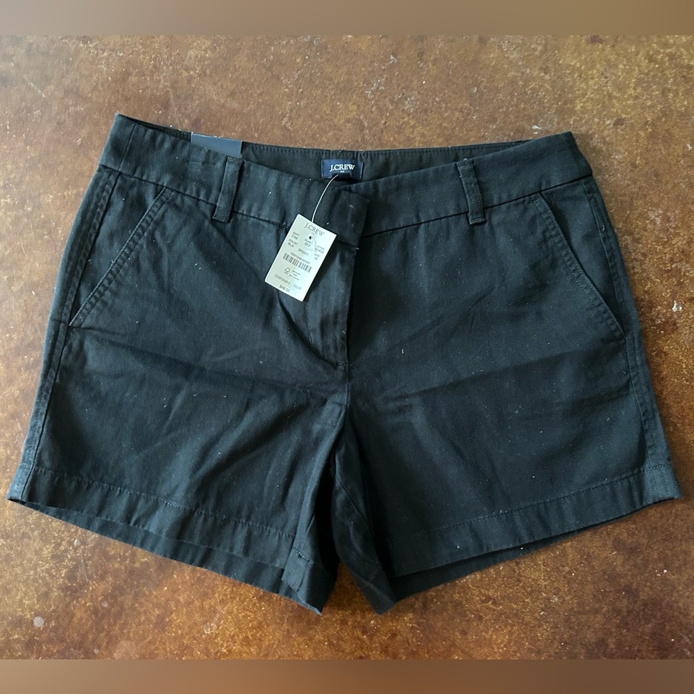NWT 5” black chino shorts size 10